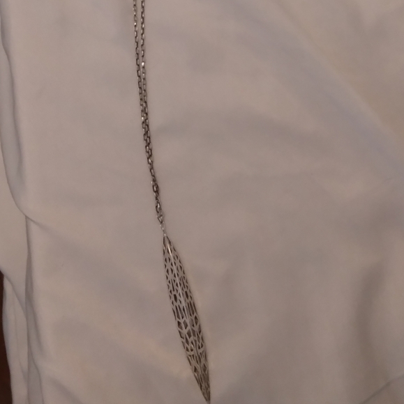 Neclace - Picture 4 of 4